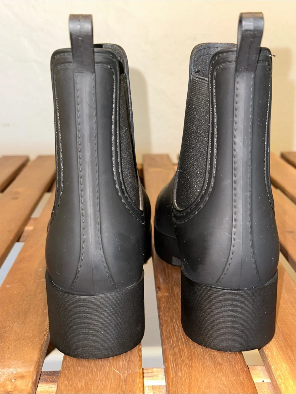 Jeffrey Campbell Cloudy Waterproof Chelsea Rain Boot  Women Size 8.0